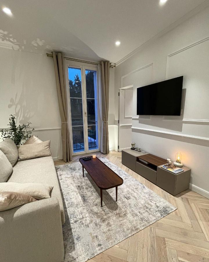 Apartment Magnifique Sur Jardin - Vieil Antibes